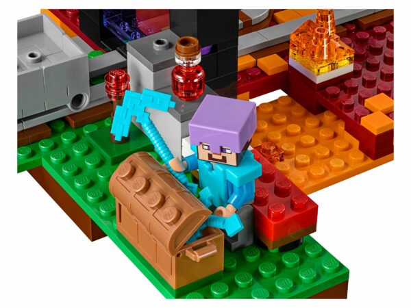 LEGO Minecraft Netherportal 21143